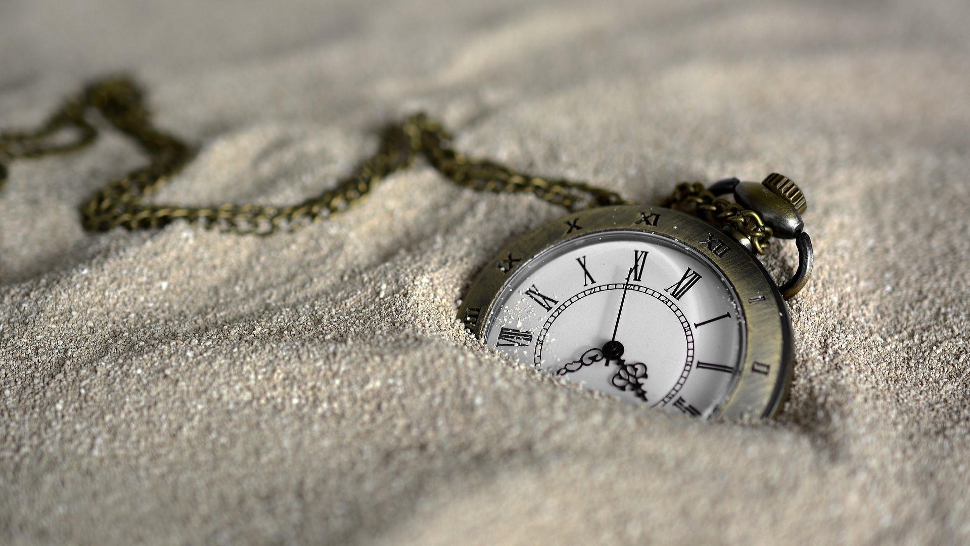 Uhr in Sand